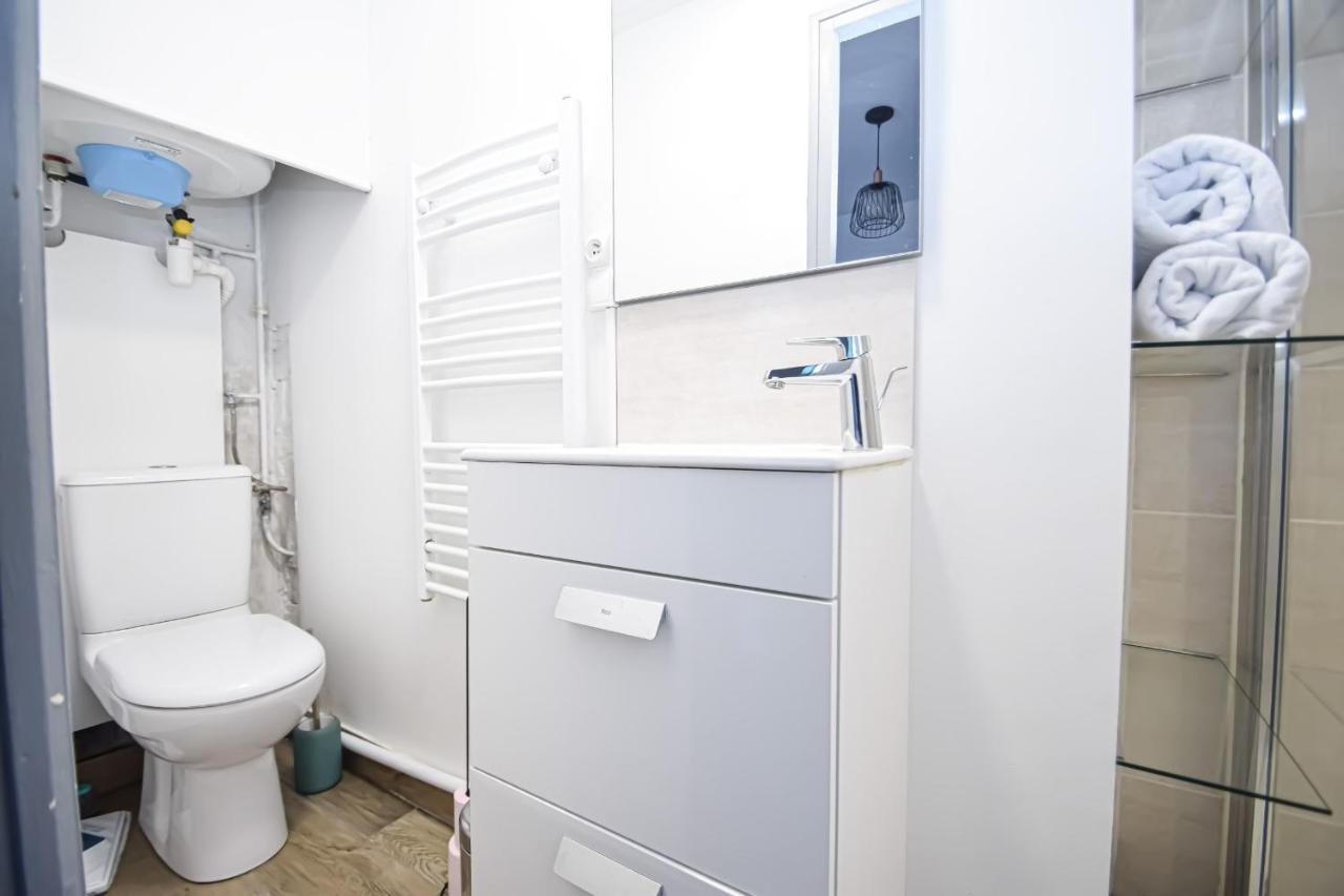 Grand Studio Au Coeur De Dinard A 1Min Du Marche Et 6Min Plage De L'Ecluse Apartment Ngoại thất bức ảnh